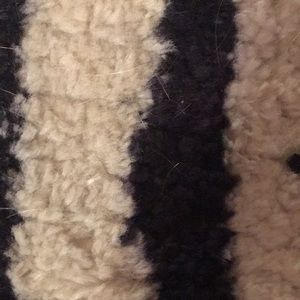 Meet your Posher, Em